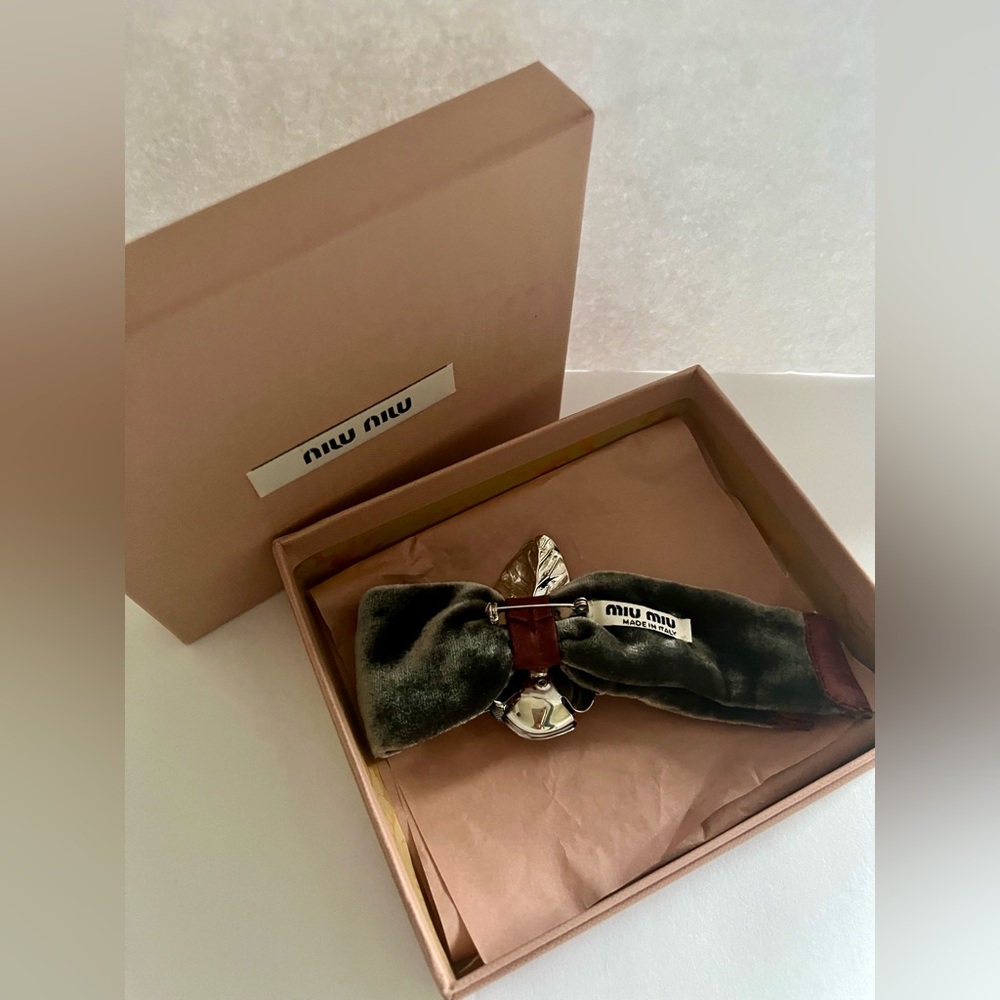 Miu Miu Brooch - Picture 3 of 3